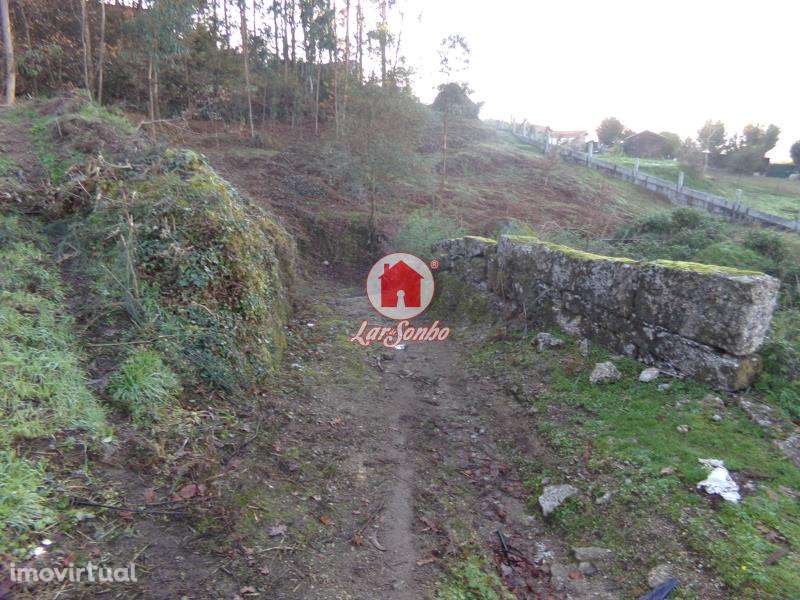 Terreno com  915 m2 - Arnoso Santa Maria - Vila Nova de Famalicão - Grande imagem: 5/6