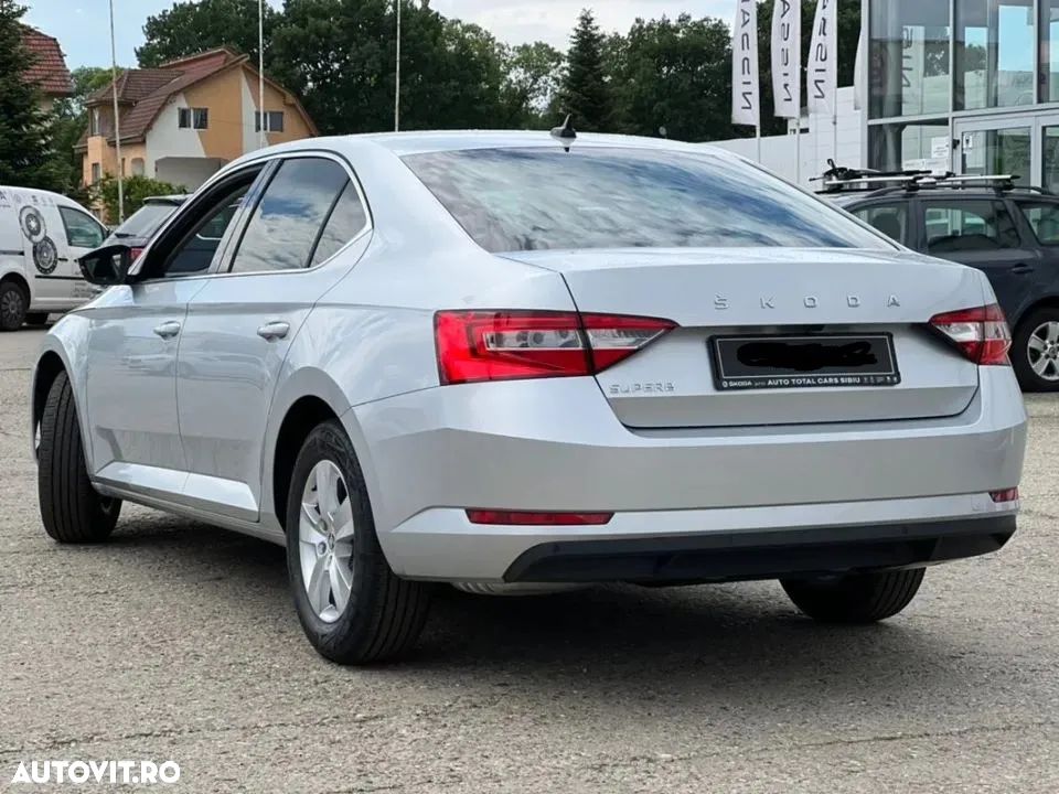 Skoda Superb 1.5 TSI DSG Ambition - 3