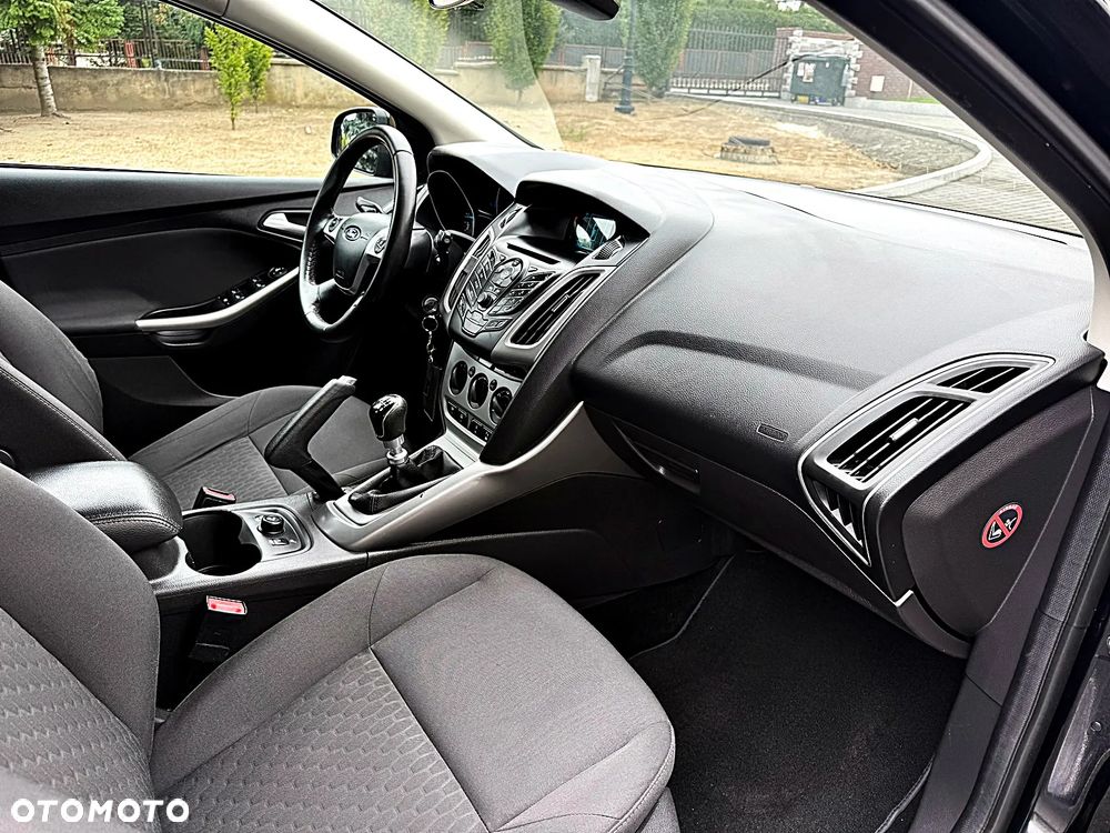 Ford Focus 2.0 TDCi Titanium - 17