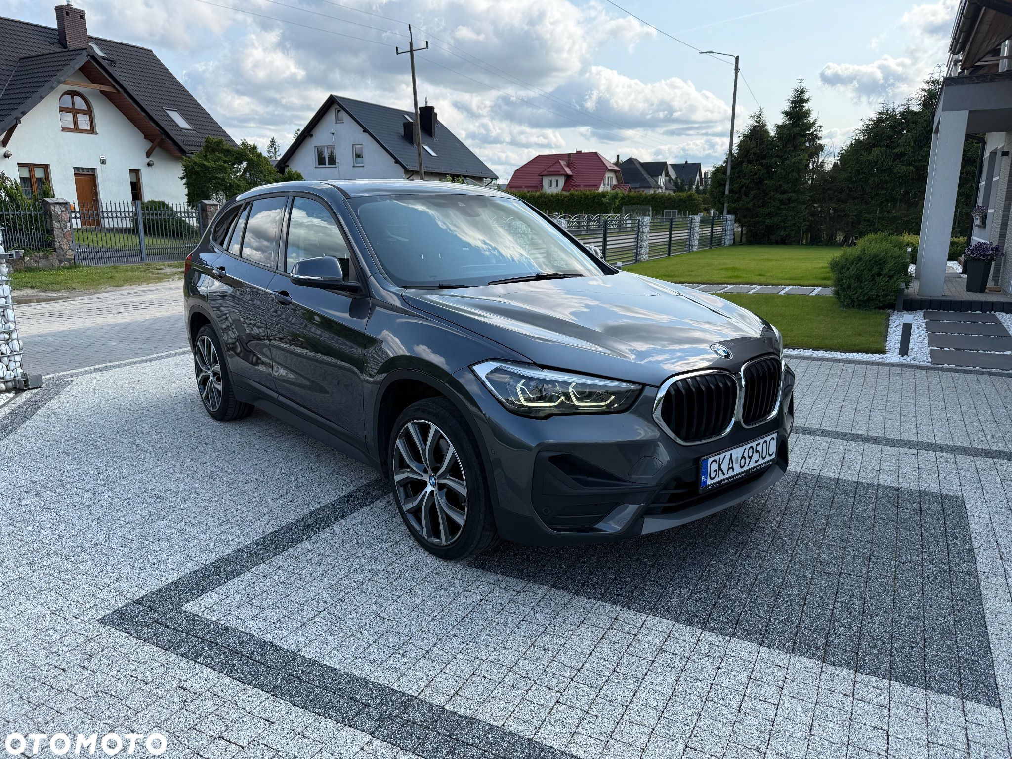BMW X1 xDrive20d Advantage sport - 1