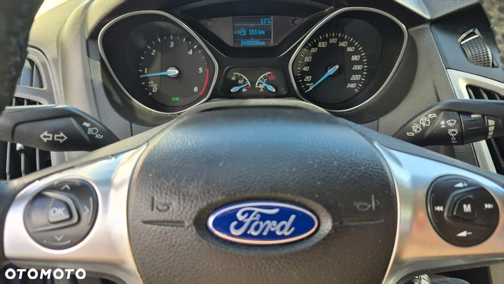 Ford Focus 1.6 TDCi Ambiente - 28
