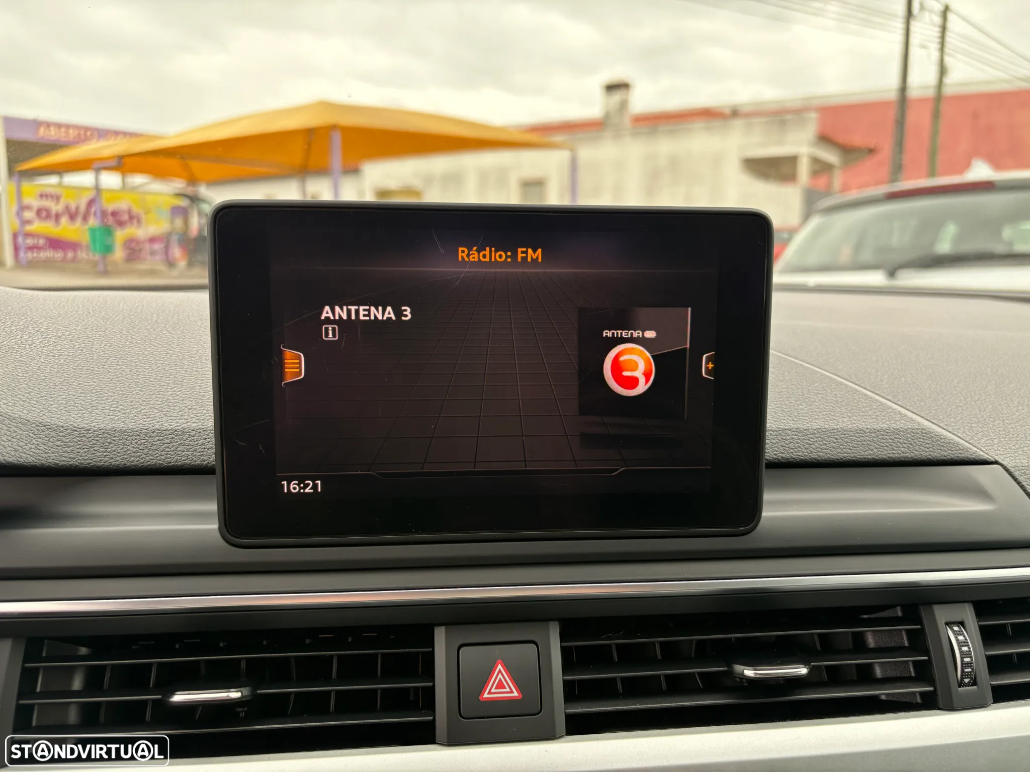 Audi A4 Avant 2.0 TDI S tronic - 19