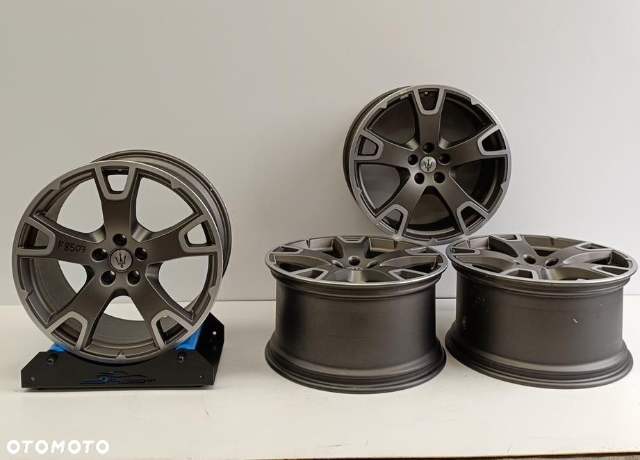 Alufelgi 5x114,3 20 Maserati Levante 670044701 670044708 4szt (F8507) - 1