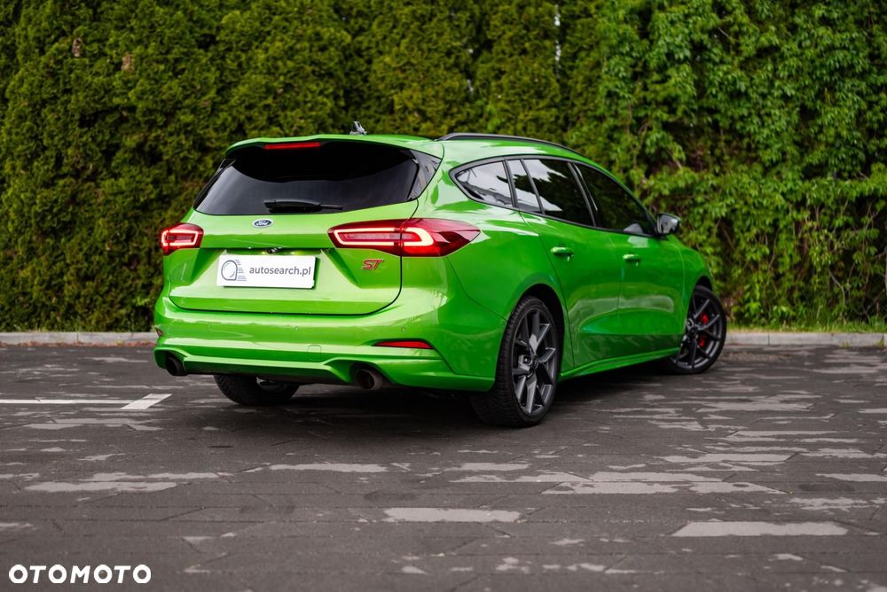 Ford Focus 2.3 EcoBoost ST X - 4