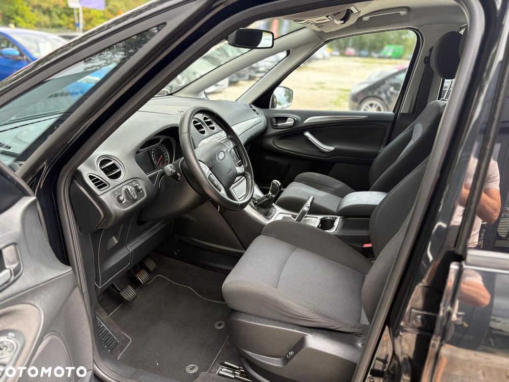 Ford S-Max 2.0 Titanium - 9