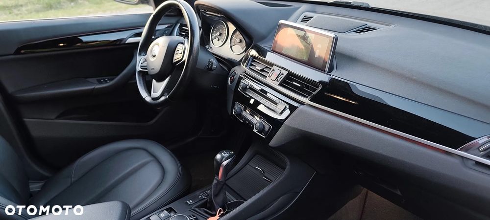 BMW X1 - 8