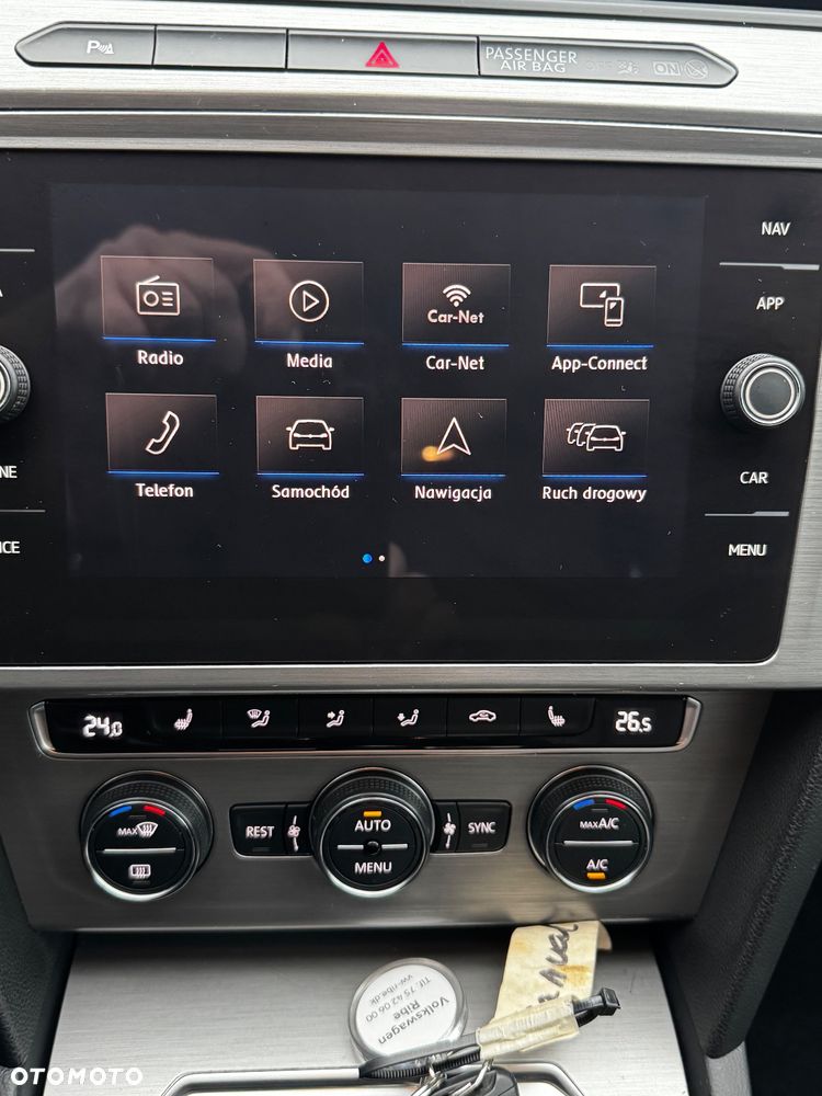 Volkswagen Passat 1.6 TDI (BlueMotion Technology) Comfortline - 18