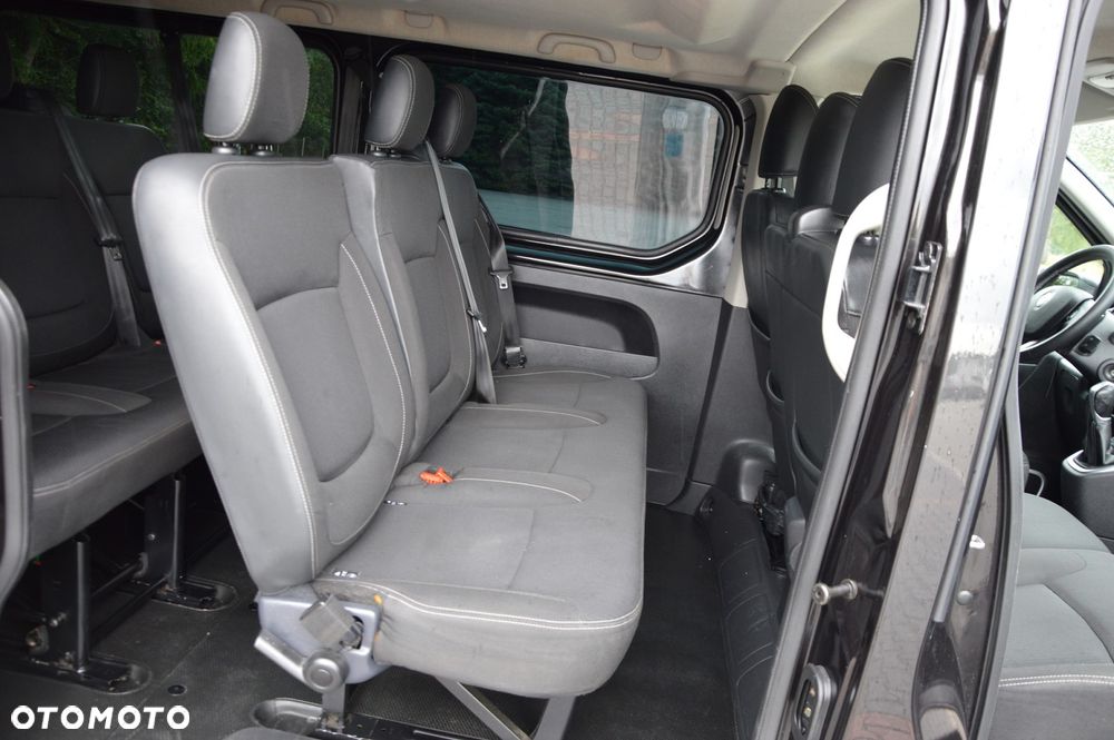 Renault Trafic Grand 2.0 dCi EDC - 7