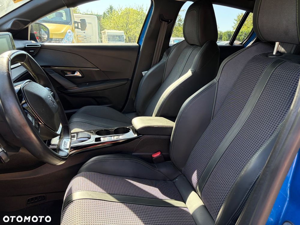 Peugeot 208 Elektromotor 136 GT Pack - 21