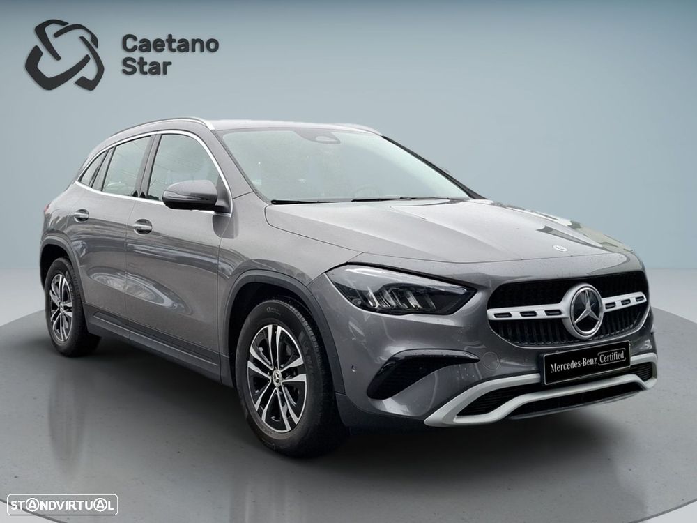 Mercedes-Benz GLA 180 d - 10