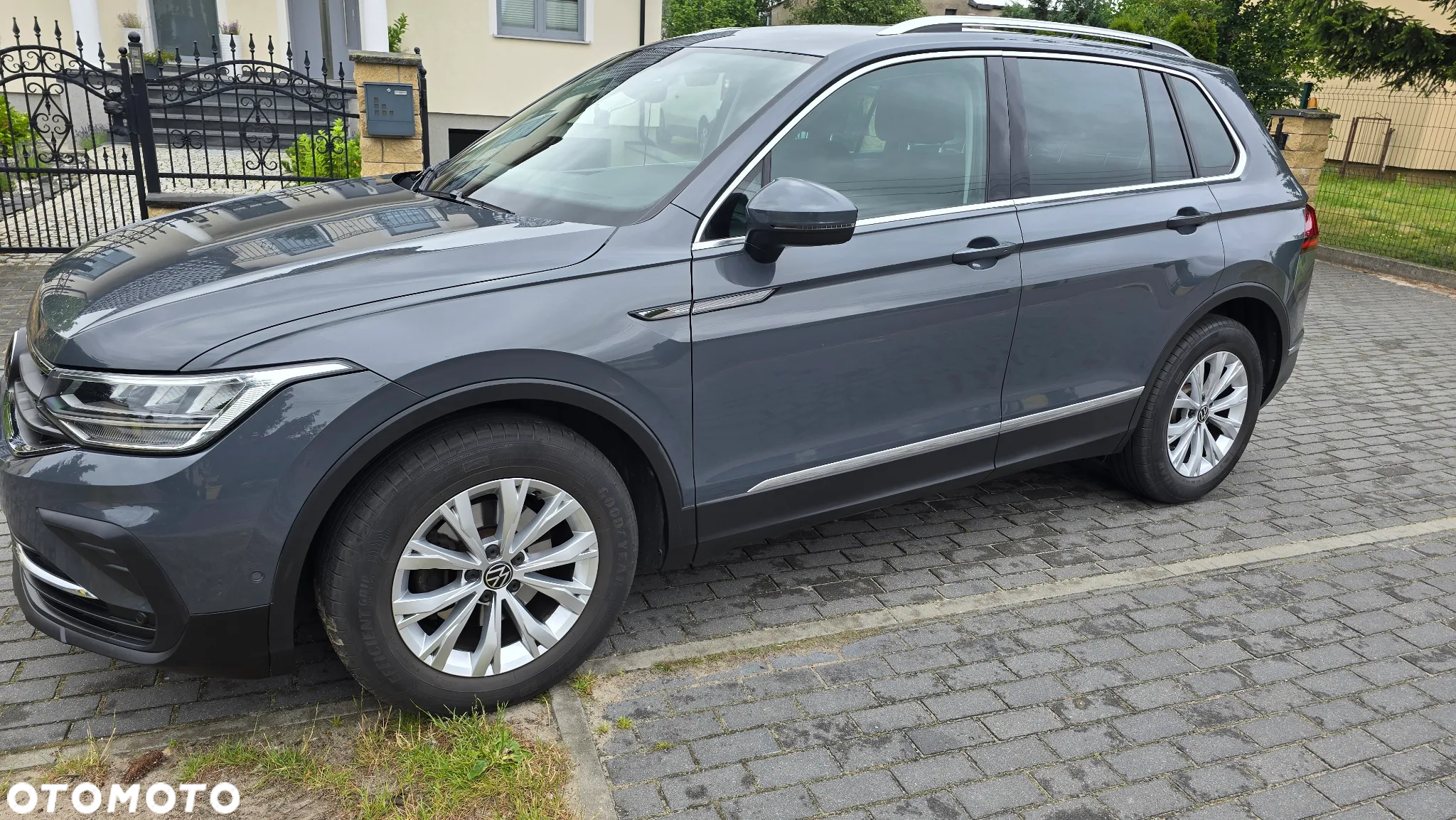 Volkswagen Tiguan 1.5 TSI EVO Comfortline - 3