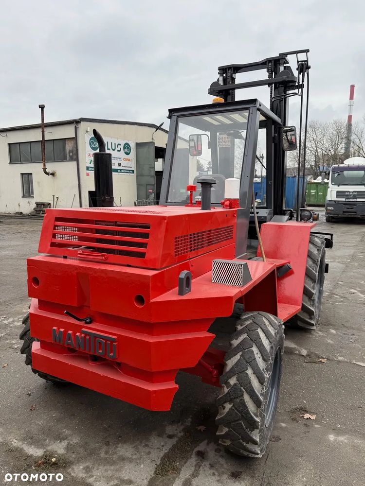 Manitou MC 40HP / Terenowy / 4 tony udźwig - 4