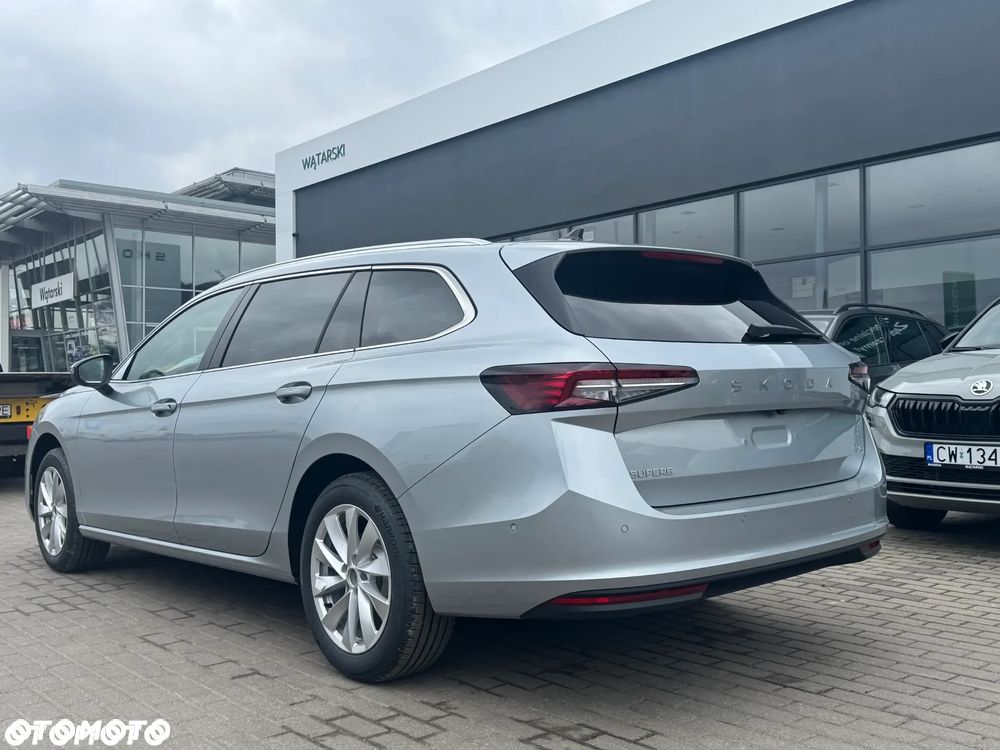 Skoda Superb 2.0 TDI SCR 4x4 Drive DSG - 7