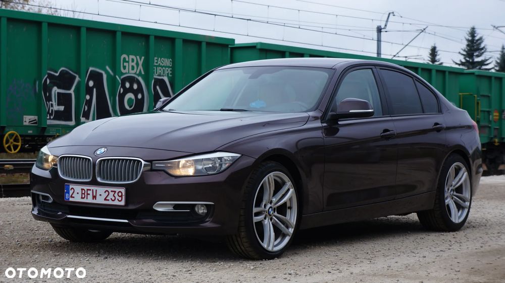 BMW Seria 3 318d Blue Performance Luxury Line - 4