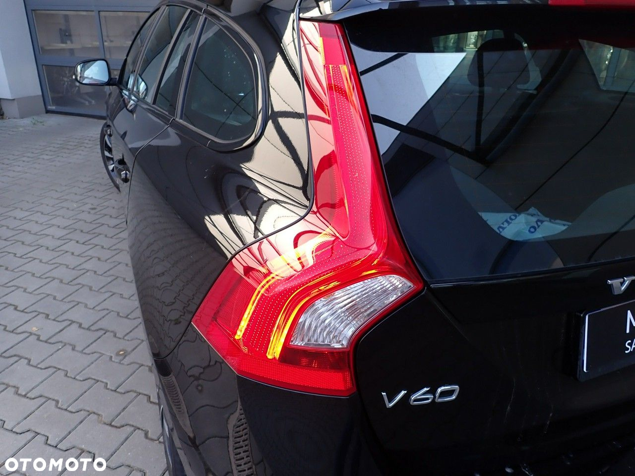 Volvo V60 - 11