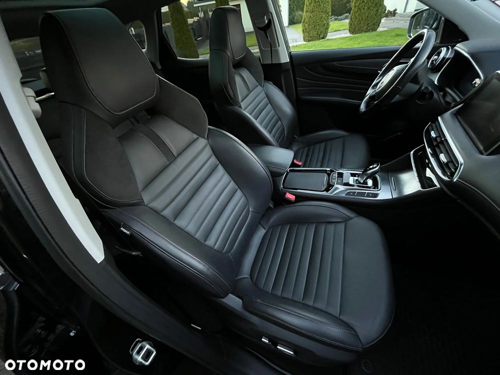 MG HS PHEV Luxury - 15
