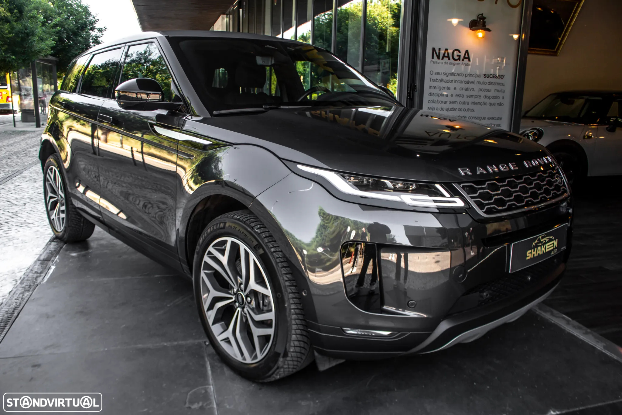 Land Rover Range Rover Evoque 2.0 D180 AWD HSE Auto - 6