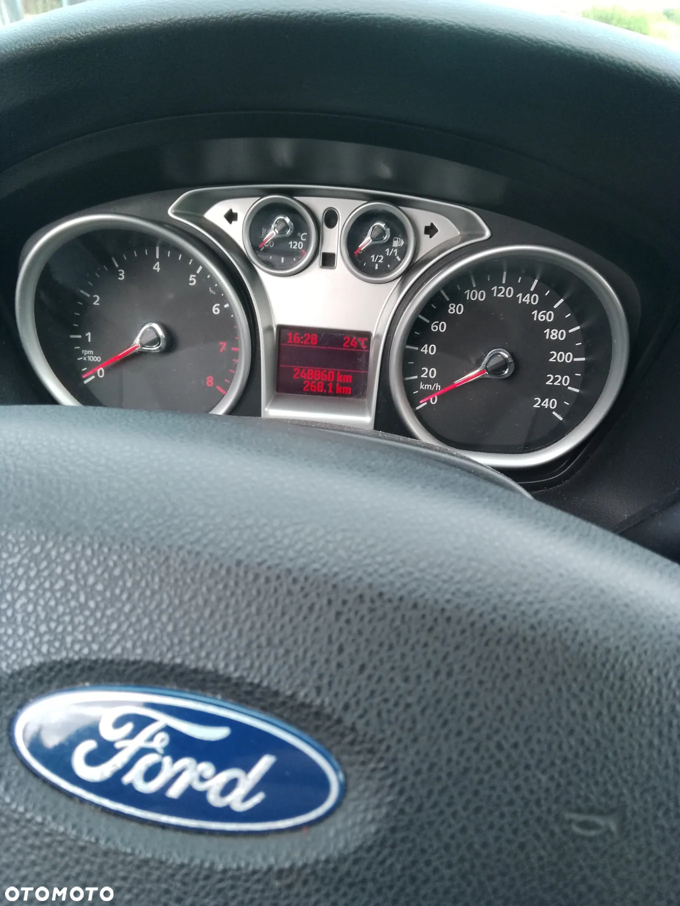 Ford Focus - 8