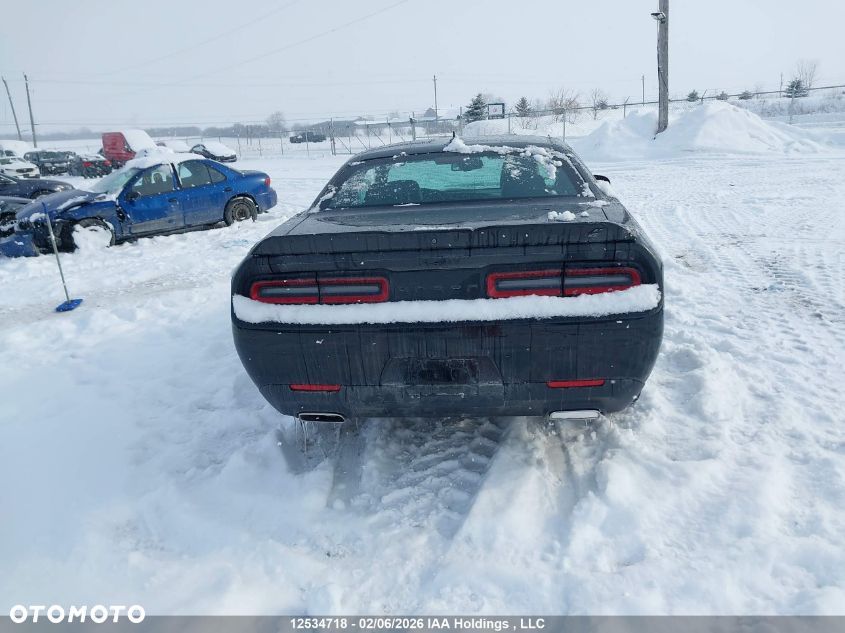 Dodge Challenger 3.6 GT AWD - 14