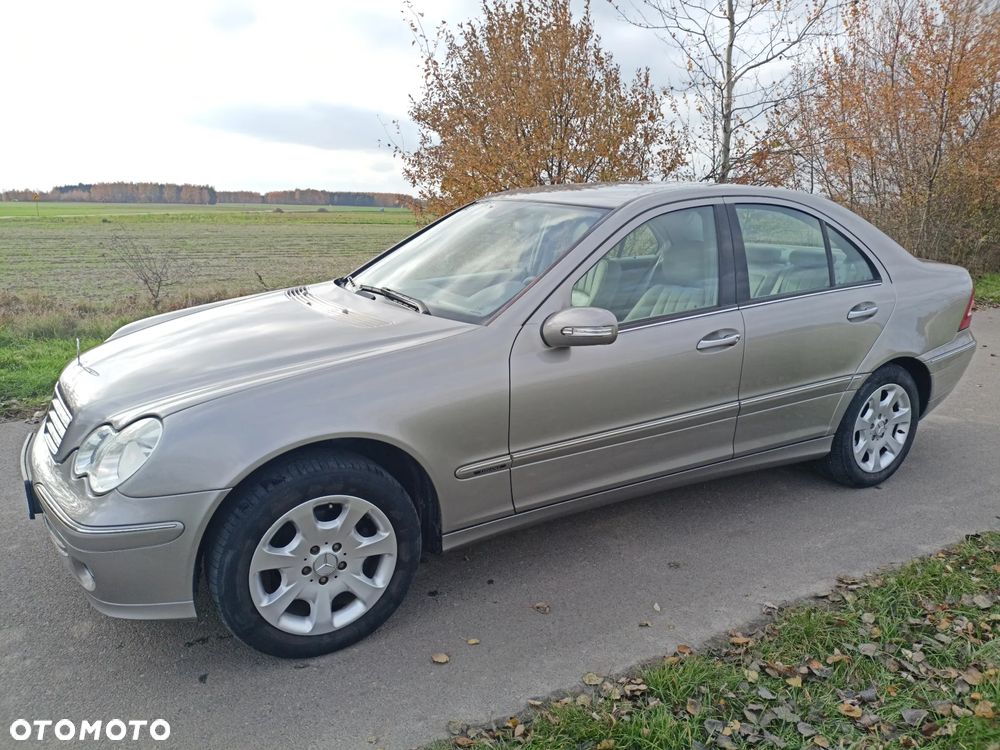 Mercedes-Benz Klasa C 200 CDI Automatik Avantgarde - 5