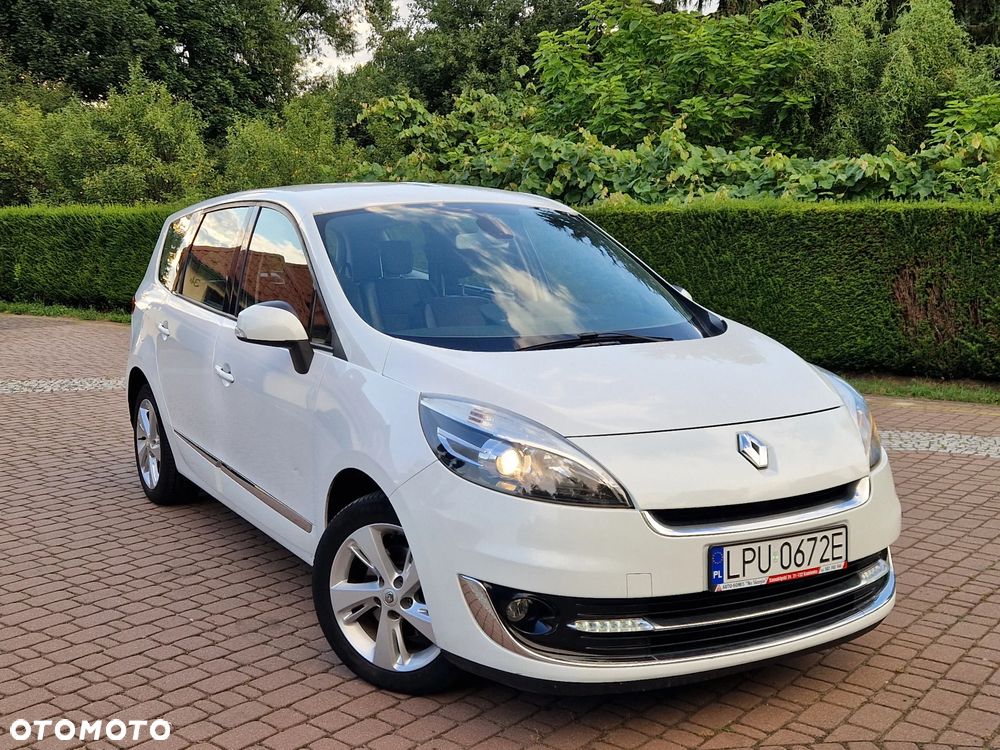 Renault Grand Scenic 2.0 16V 140 CVT Bose Edition - 3