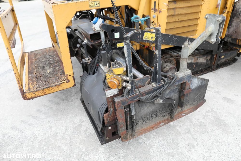 Caterpillar BB621E - 16