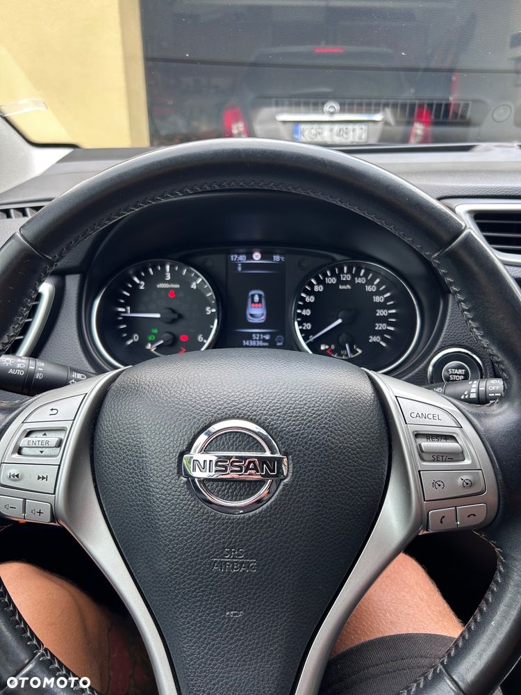 Nissan Qashqai 1.6 DCi Tekna EU6 - 16