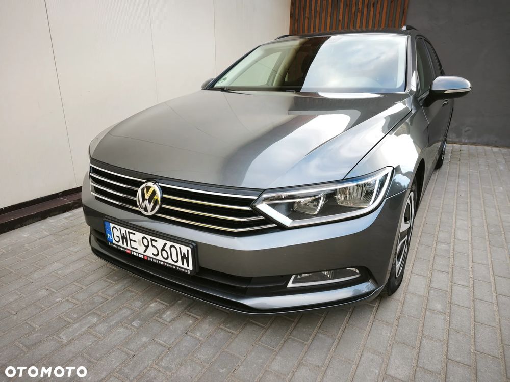 Volkswagen Passat - 6