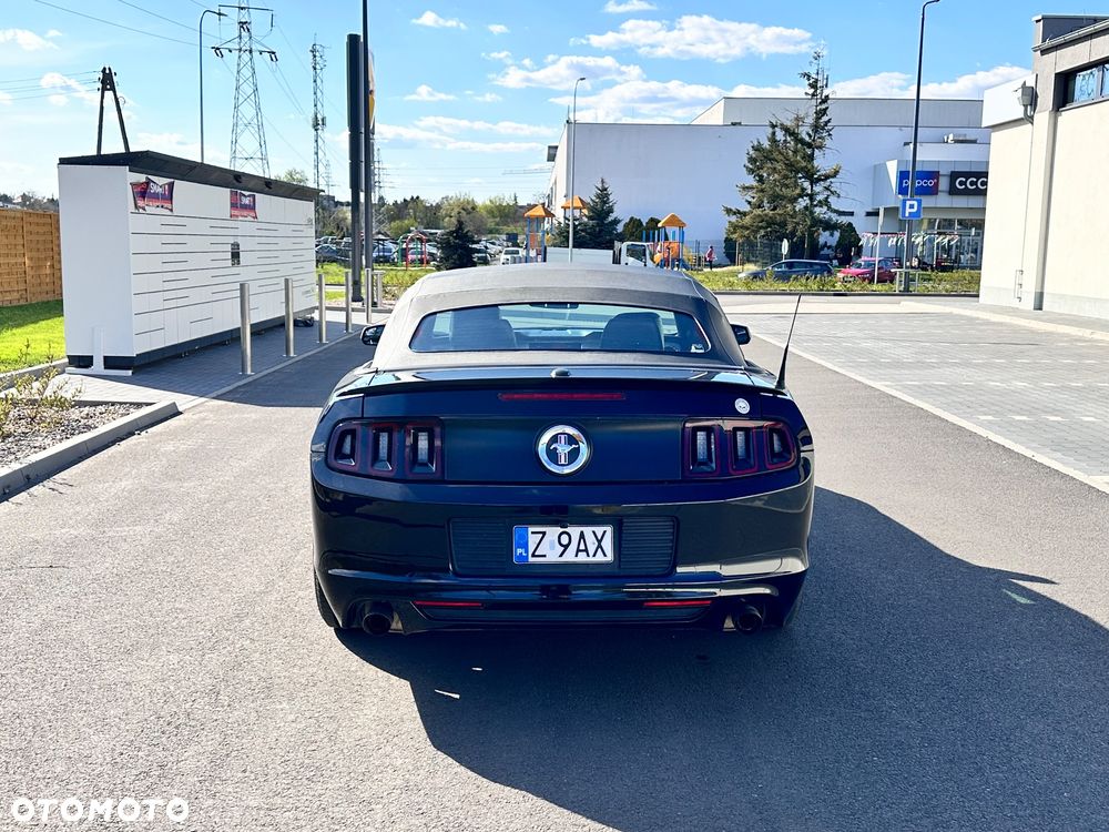 Ford Mustang 3.7 V6 - 6