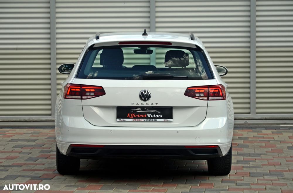 Volkswagen Passat 2.0 TDI DSG Comfortline - 19