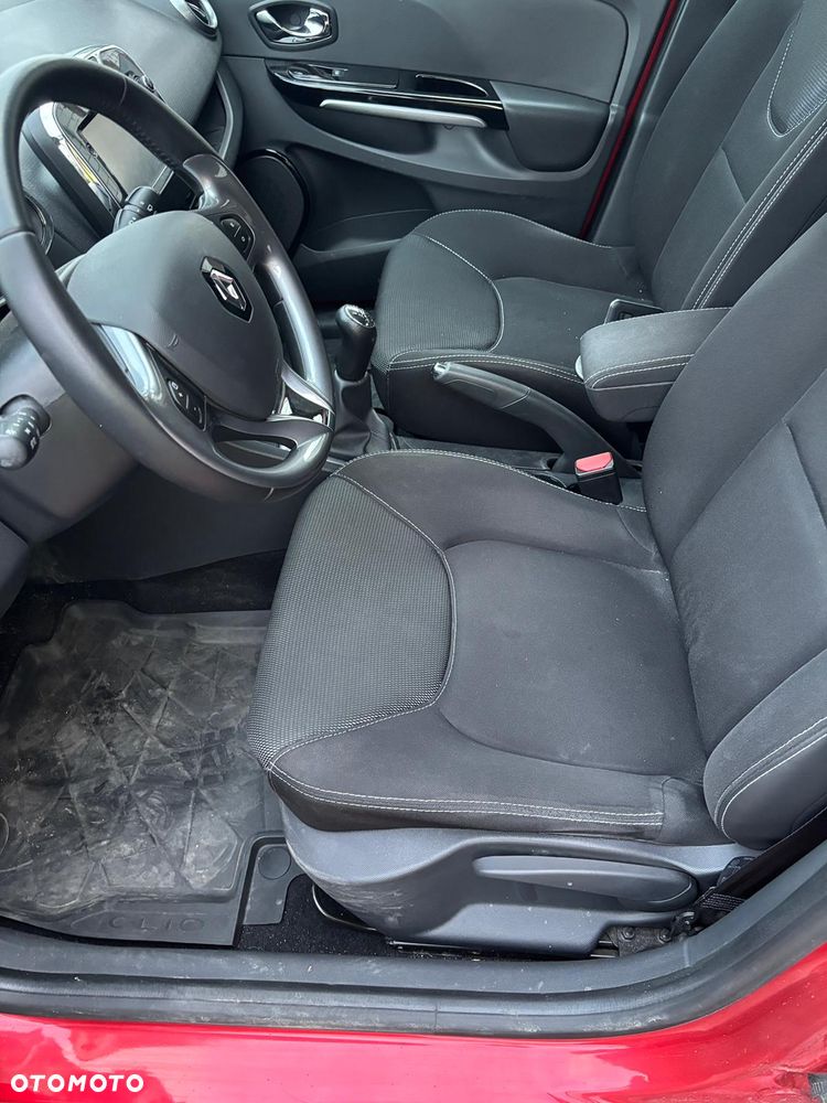 Renault Clio 0.9 TCe Limited - 8