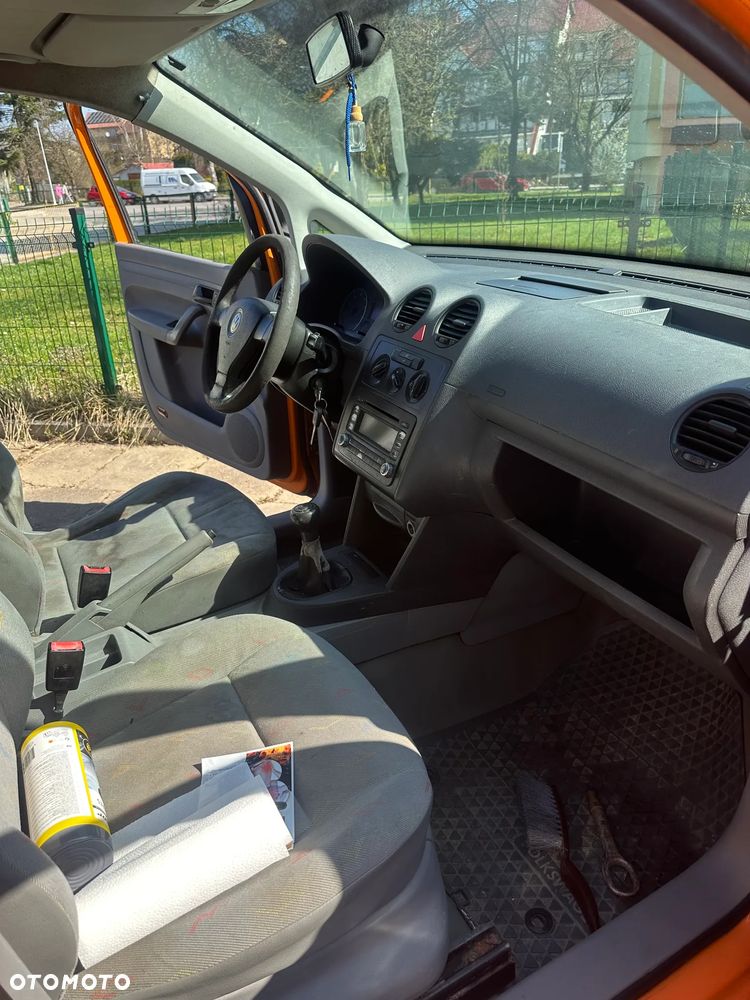 Volkswagen Caddy - 5