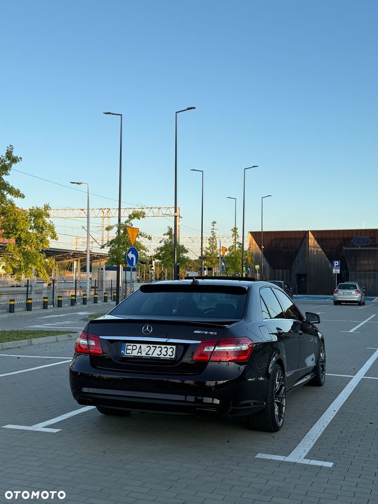 Mercedes-Benz Klasa E 350 CDI BlueEff Avantgarde - 4