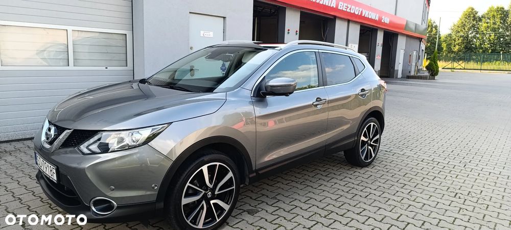 Nissan Qashqai 1.2 DIG-T Tekna - 1