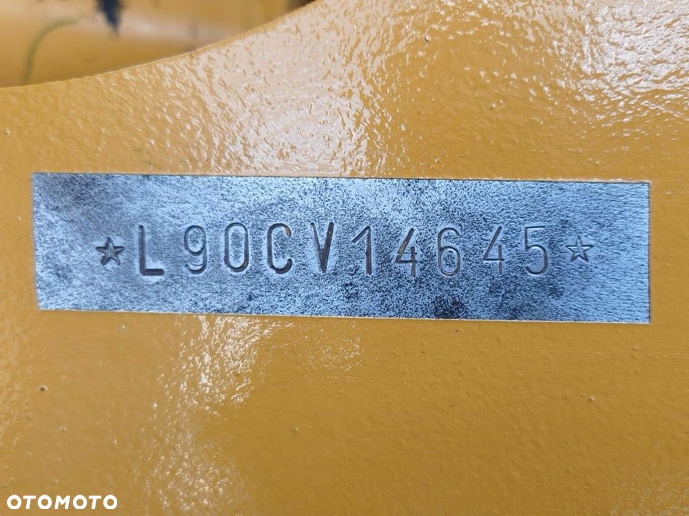 Volvo L90C - 11