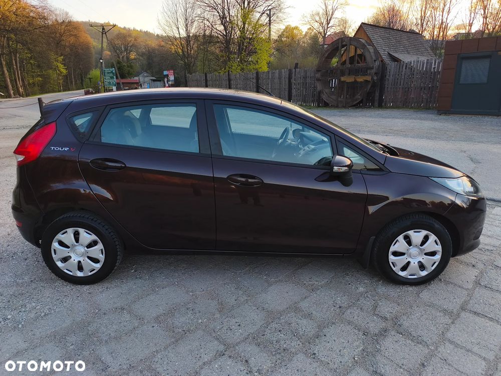 Ford Fiesta - 6