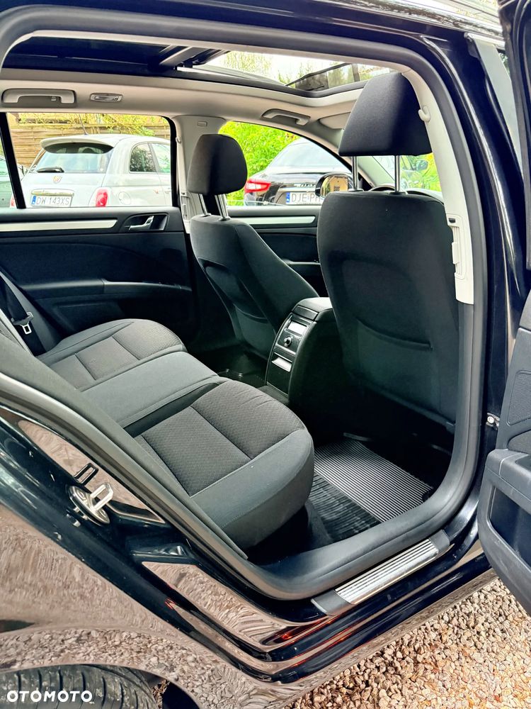 Skoda Superb 2.0 TDI Elegance Outdoor - 14
