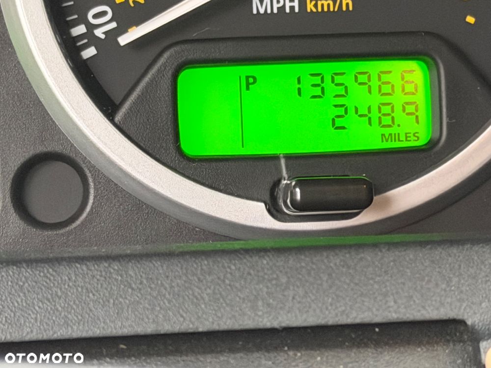 Land Rover Discovery V8 HSE - 4