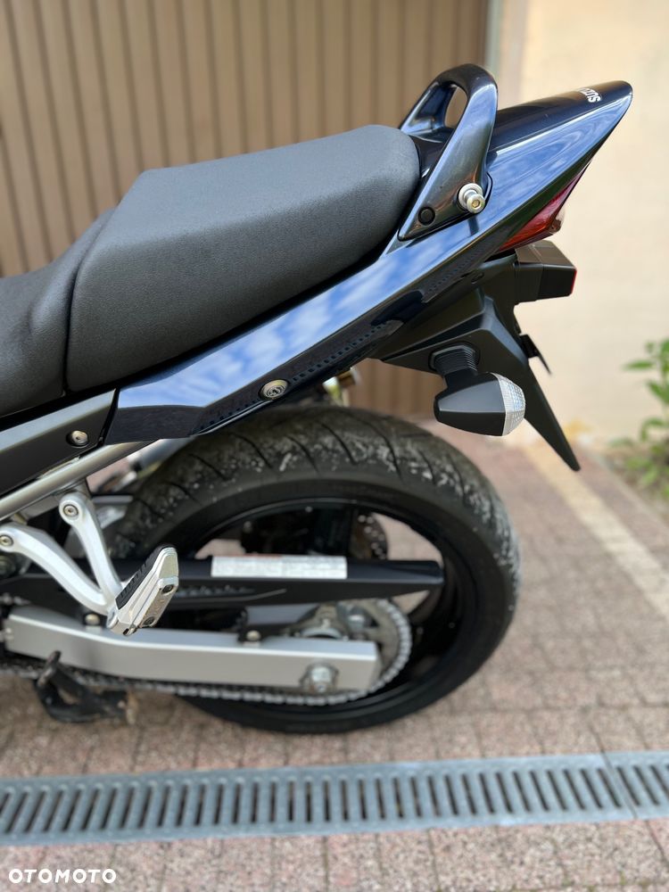 Suzuki Bandit - 27