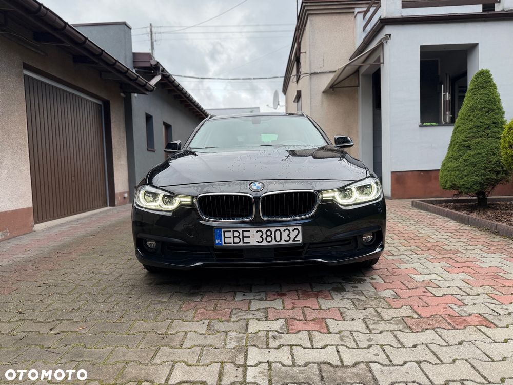BMW Seria 3 320d xDrive - 2