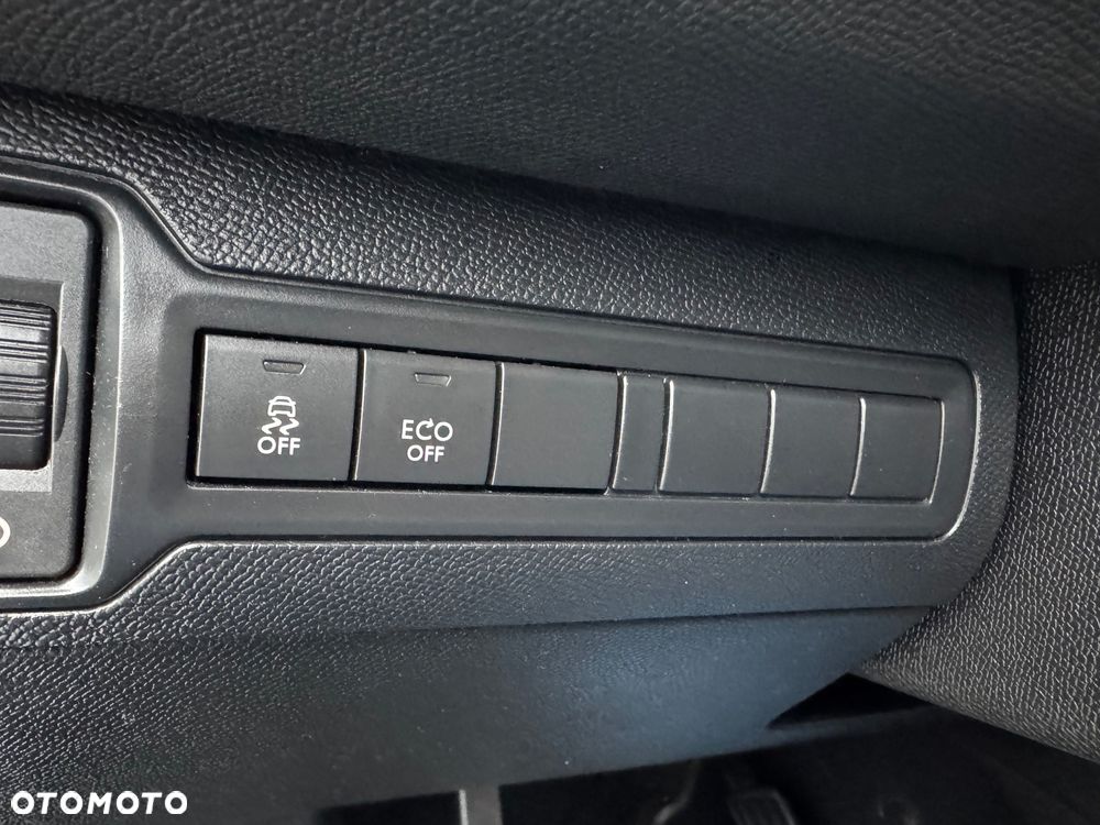 Peugeot 308 SW HDi FAP 110 (Blue Lion) Business Line Niveau 1 - 36