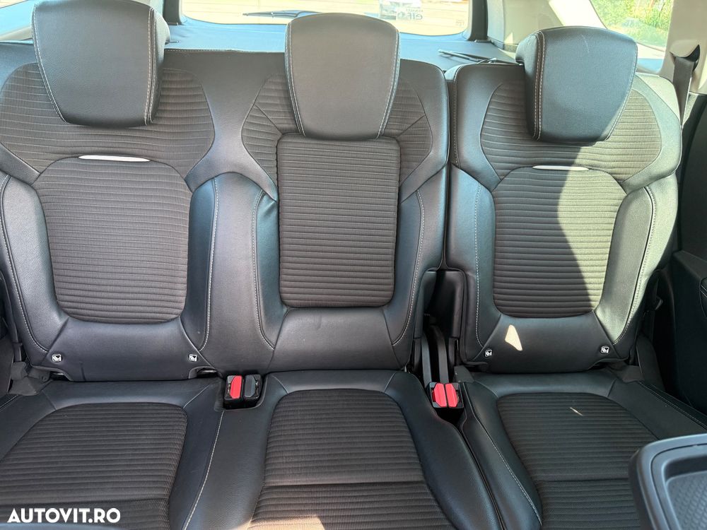 Renault Grand Scenic Energy dCi 110 S&S Bose Edition - 29