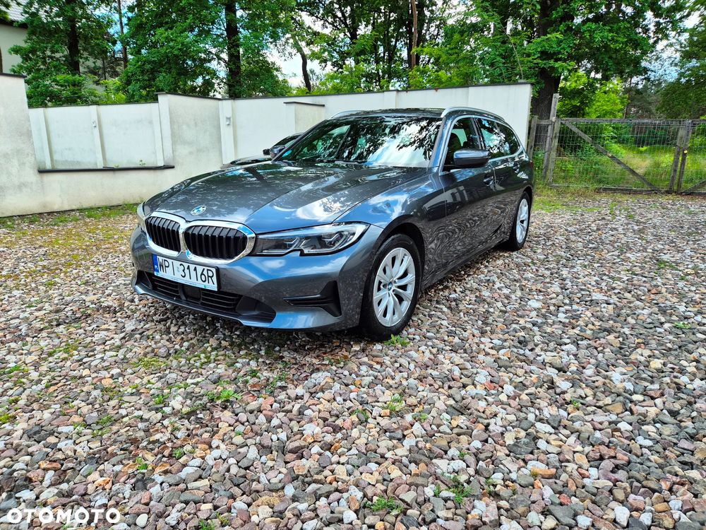 BMW Seria 3 320d xDrive Advantage sport - 1