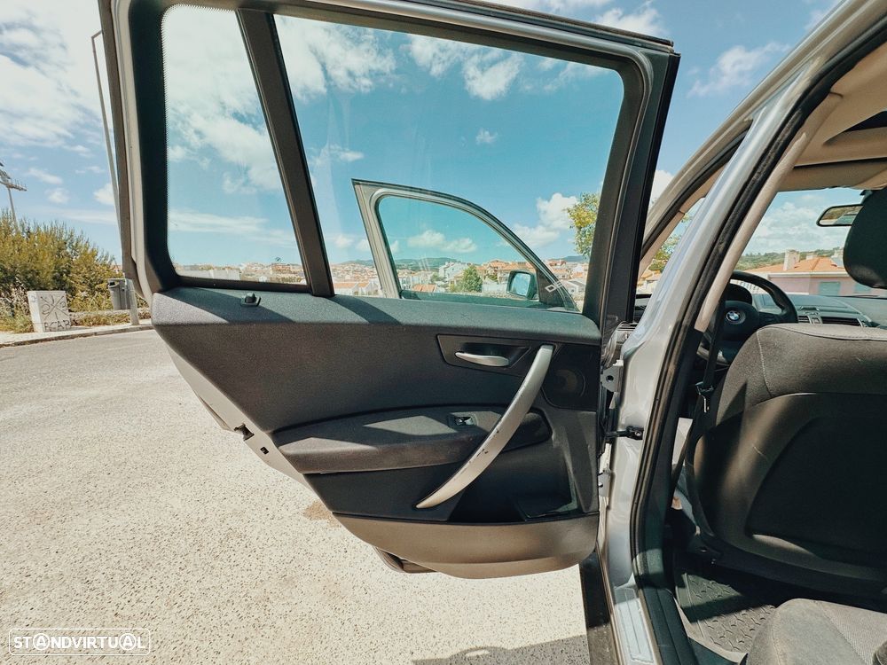 BMW X3 2.0 d SE - 10