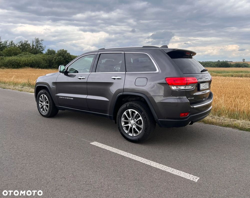 Jeep Grand Cherokee - 2