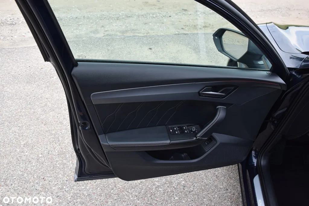 Cupra Formentor 1.5 TSI DSG - 32
