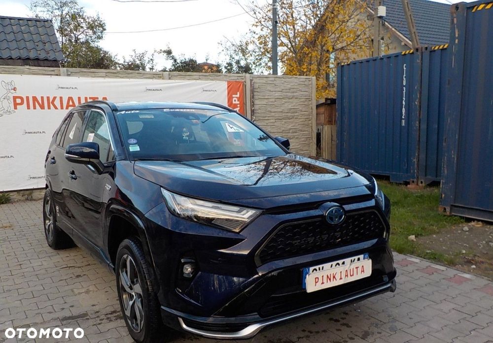 Toyota RAV4 - 1