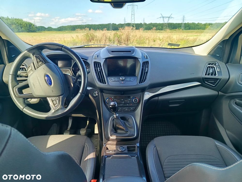 Ford Kuga 1.5 EcoBoost FWD Titanium - 13