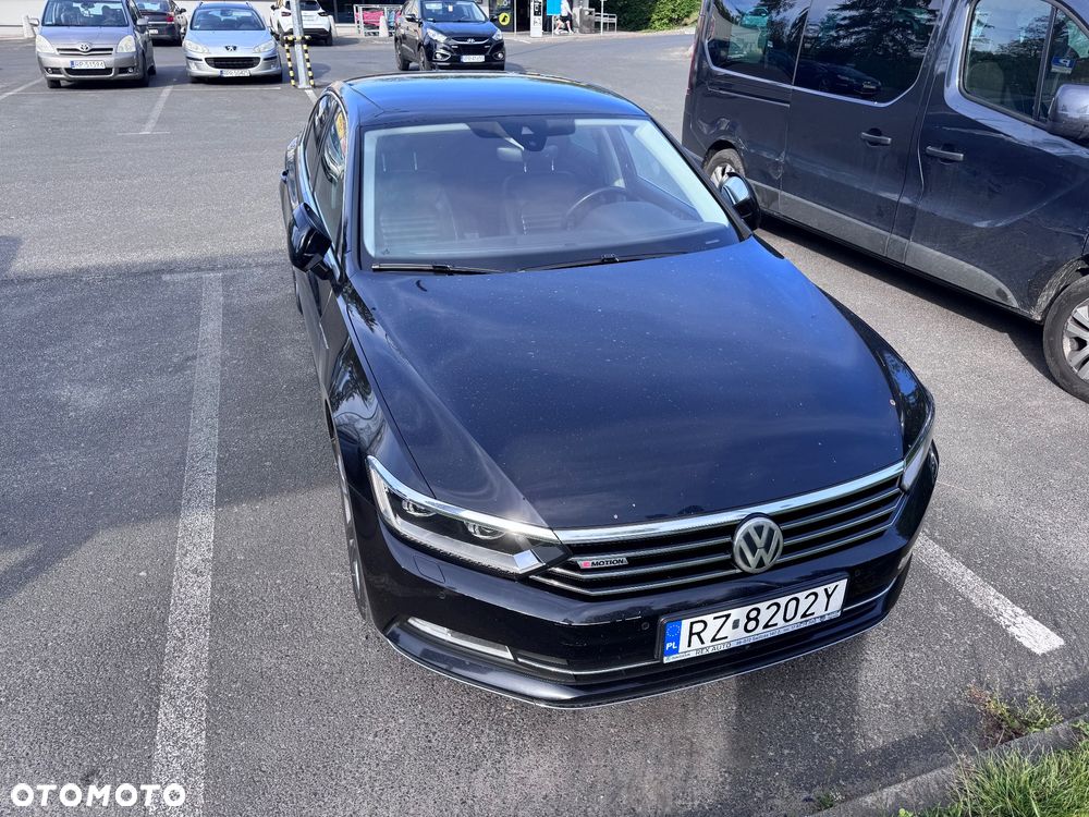 Volkswagen Passat 2.0 TDI Bi-Turbo BMT 4Mot Highline DSG - 2
