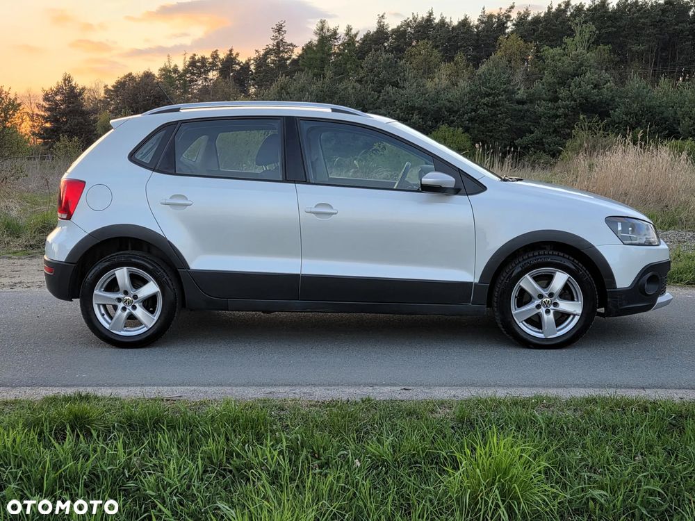Volkswagen Polo Cross - 5